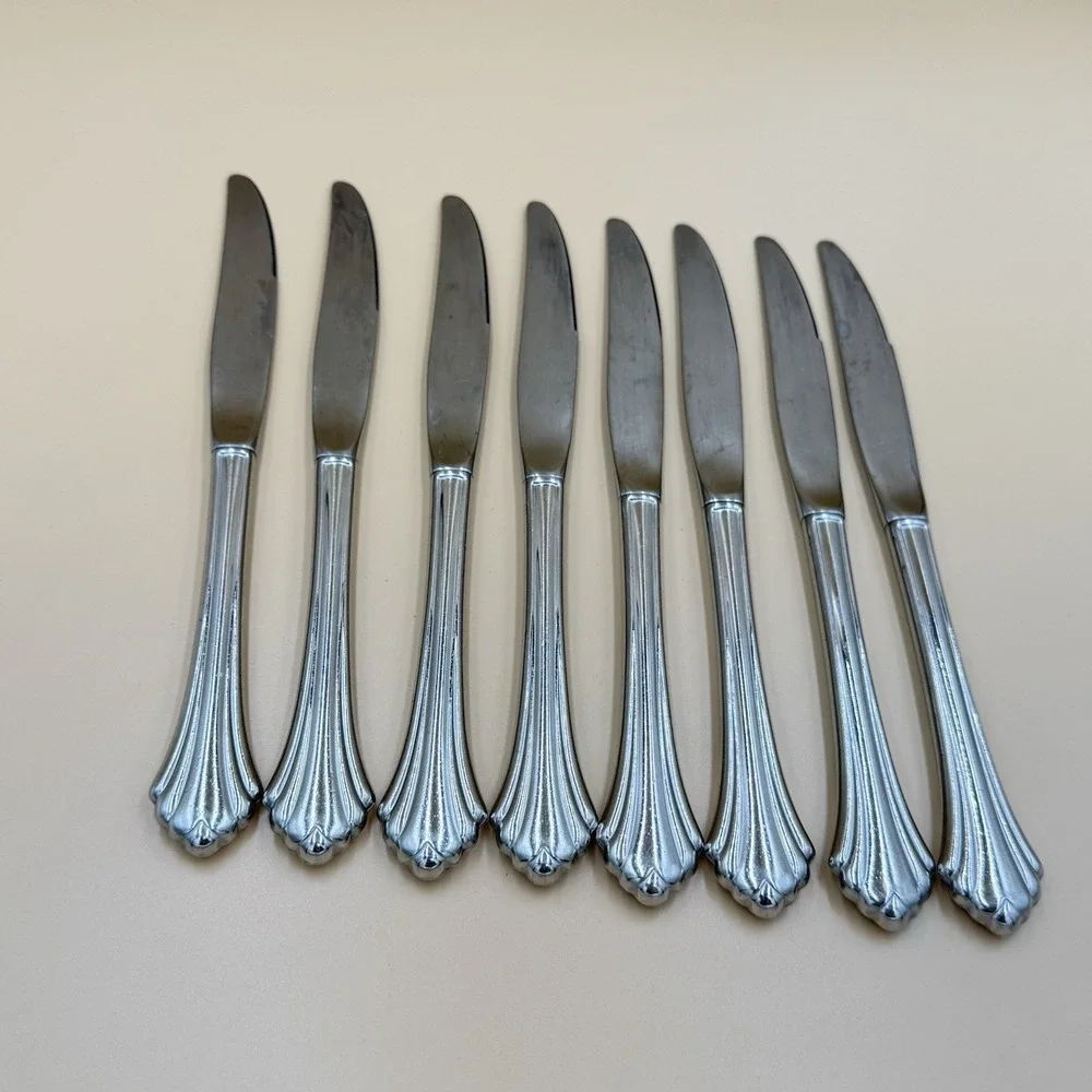 Oneida Bancroft Dinner Knives Lot Of 8 Replacement Vintage USA Stainless Steel